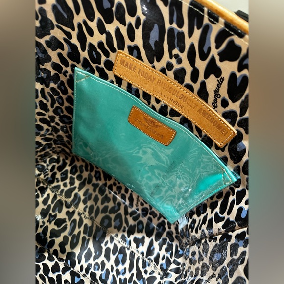 Consuela Ezzy Classic Tote - Picture 12 of 16